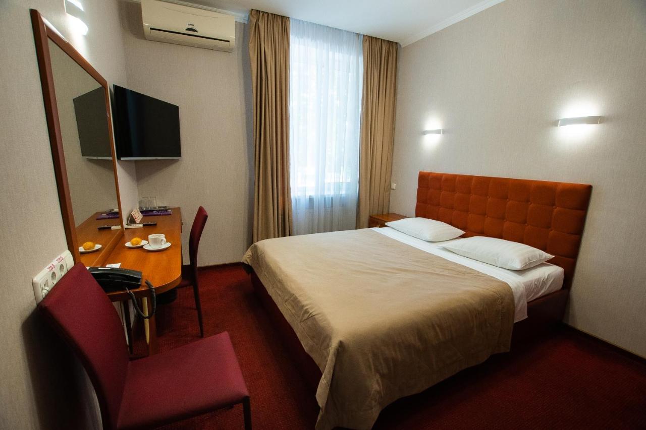 Grand Christer Hotel Kiev Luaran gambar